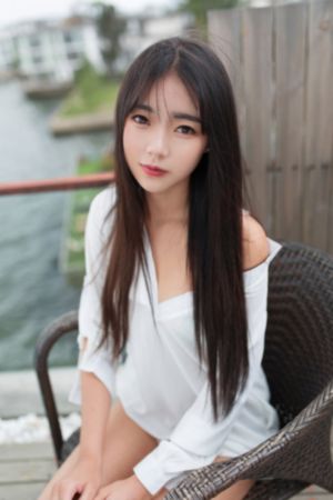 舌头伸进女人腿间花缝流水_剧情片手机在线看